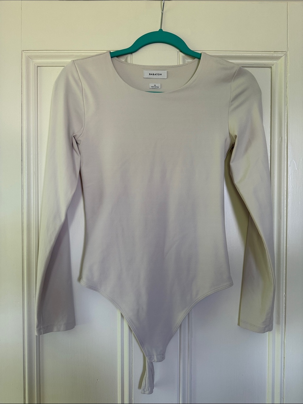 Babaton Cream Contour Long Sleeve Bodysuit